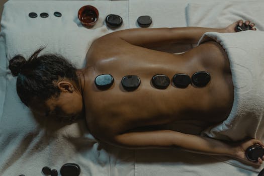 Experience Ultimate Relaxation: Benefits of a Hot Stone Massage