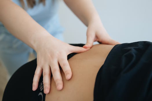 Effective Massage Techniques for Easing Back Pain: A Comprehensive Guide